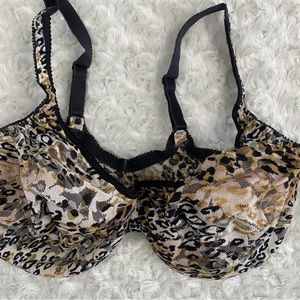 Victoria’s Secret 36DD front closure semi sheer bra
